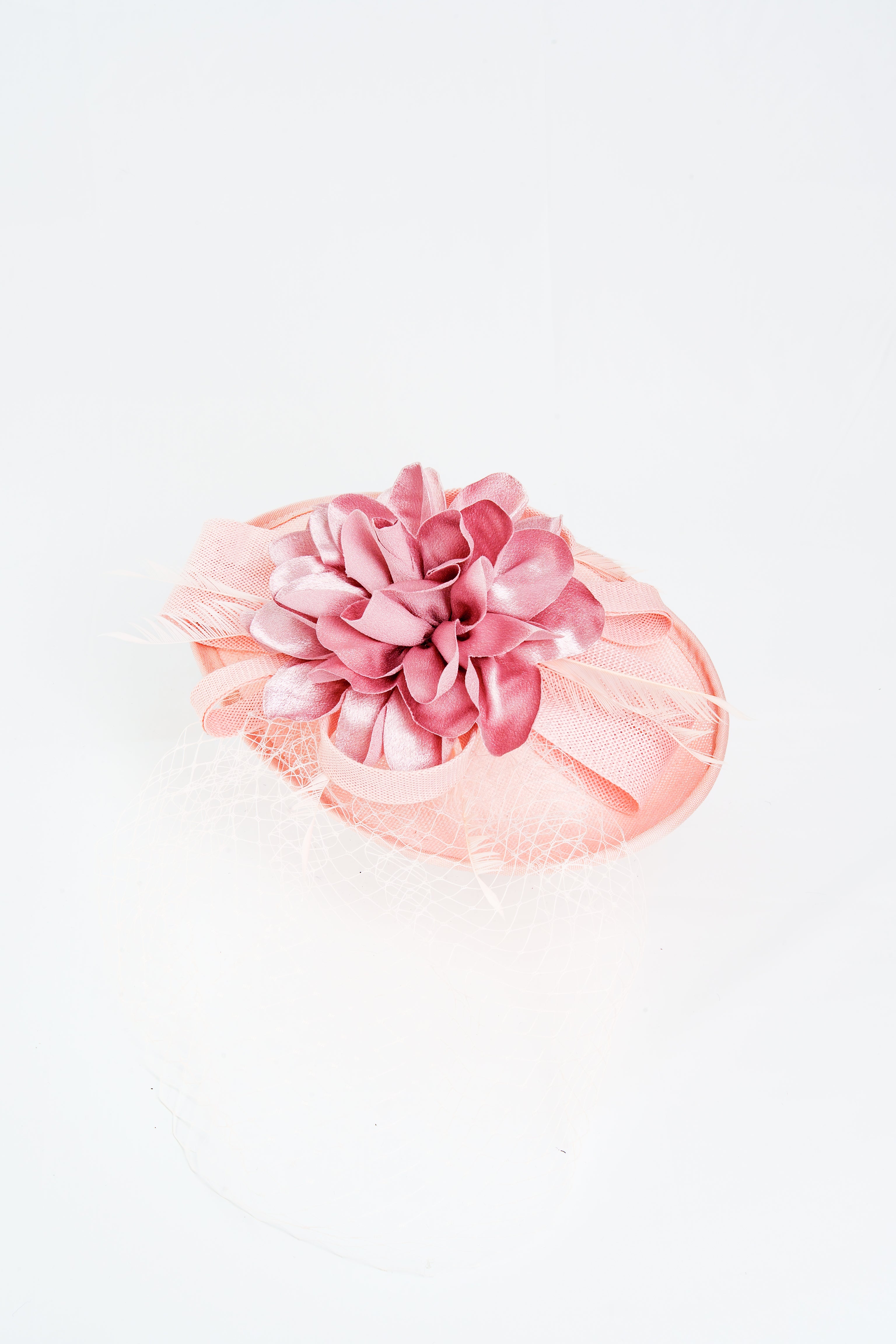 Disc Fascinator with Flower & Veil