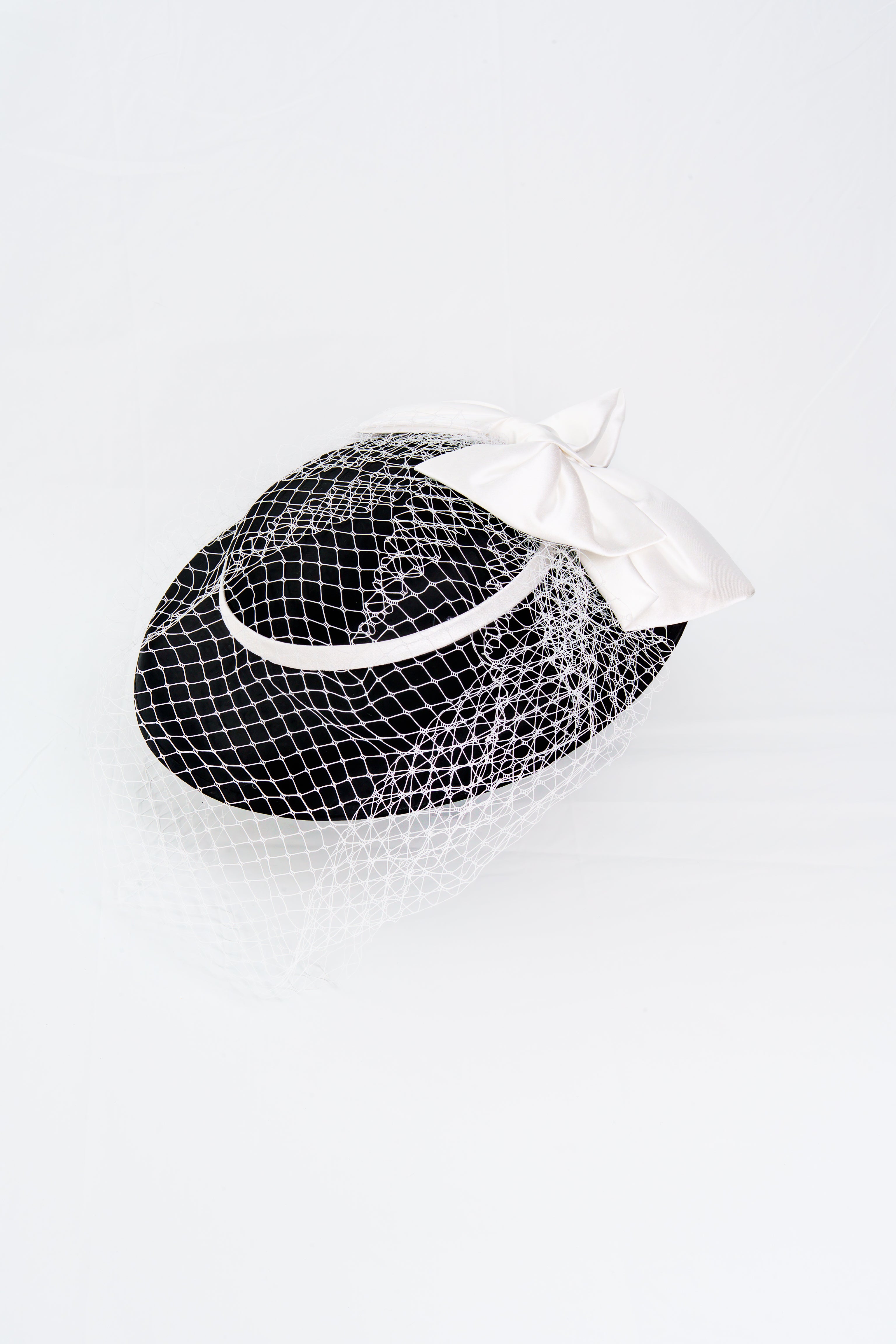 Big Bow Cocktail Fascinator Hat