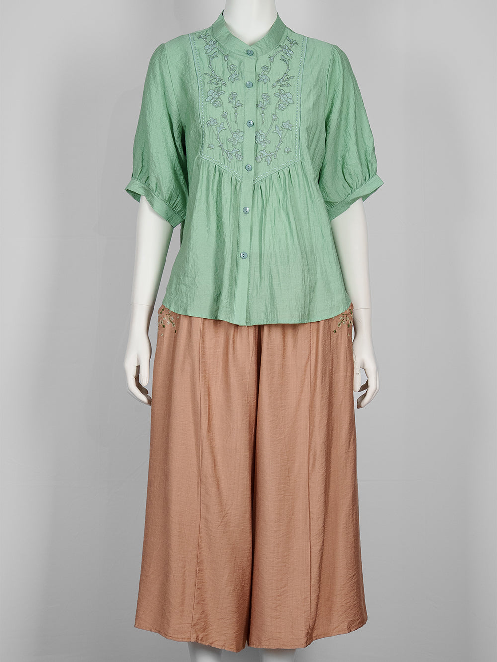 Botanic Embroidered Blouse