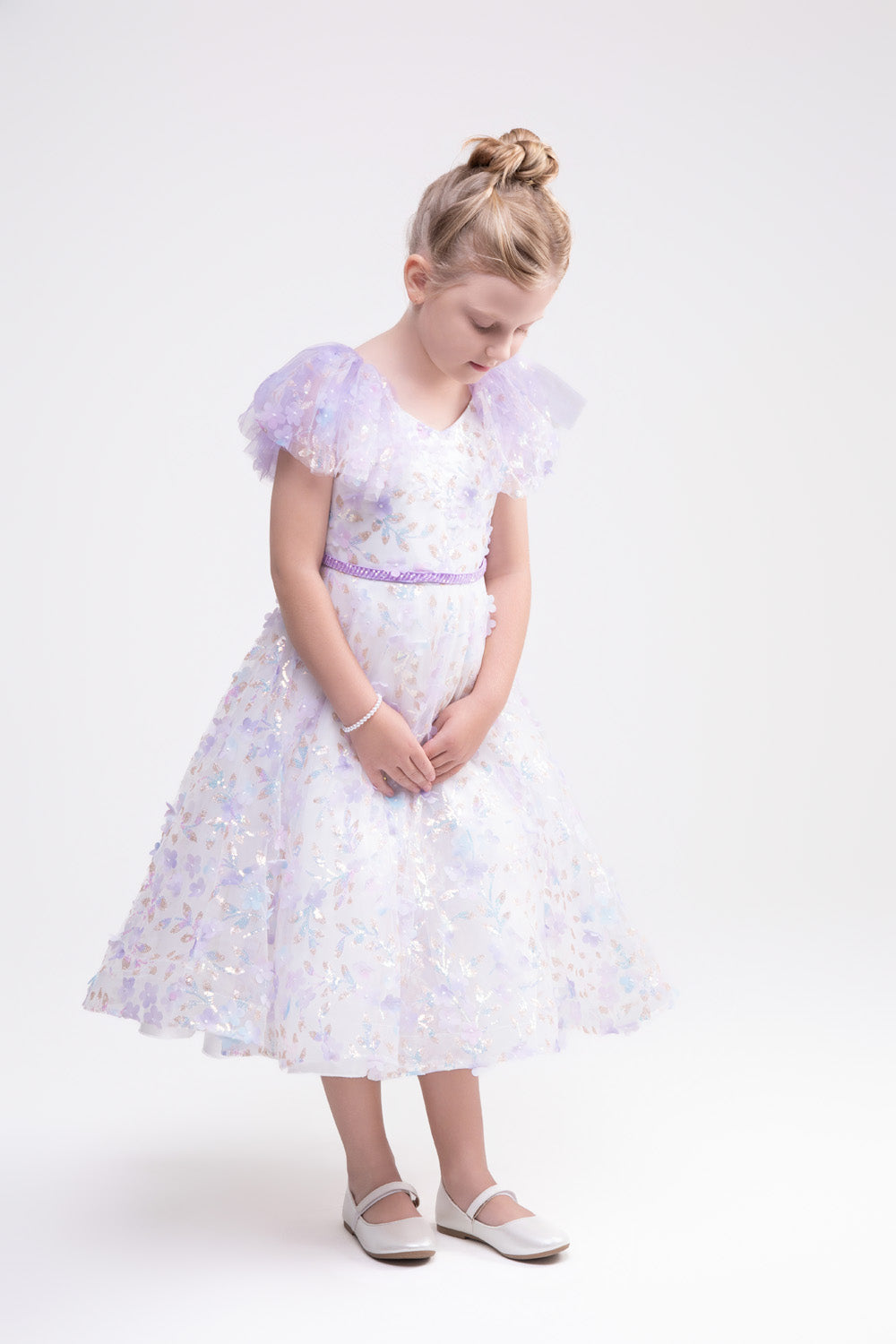 Flower Applique Lace Dress (Light Wisteria)