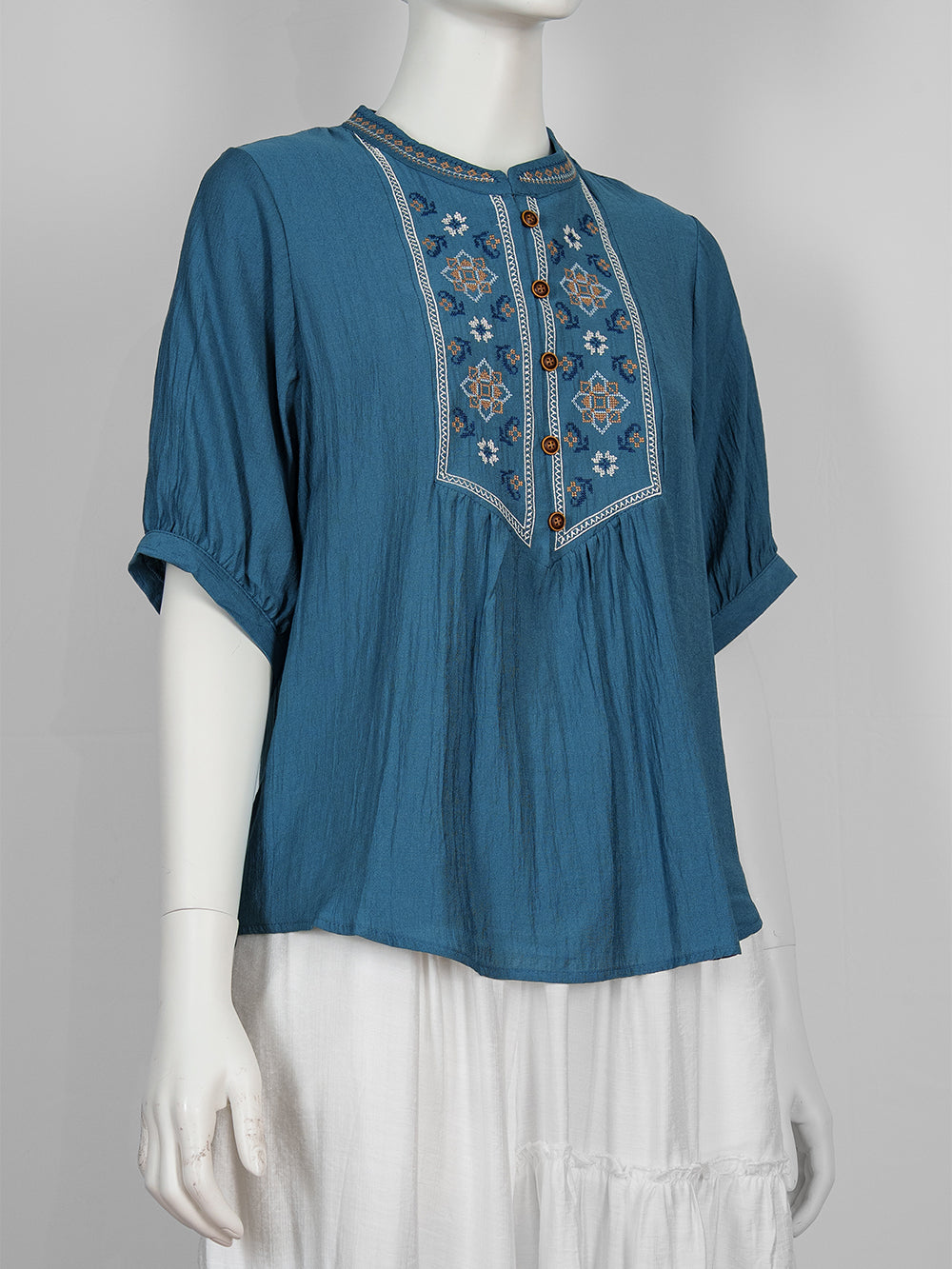 Folk Motif Embroidered Blouse