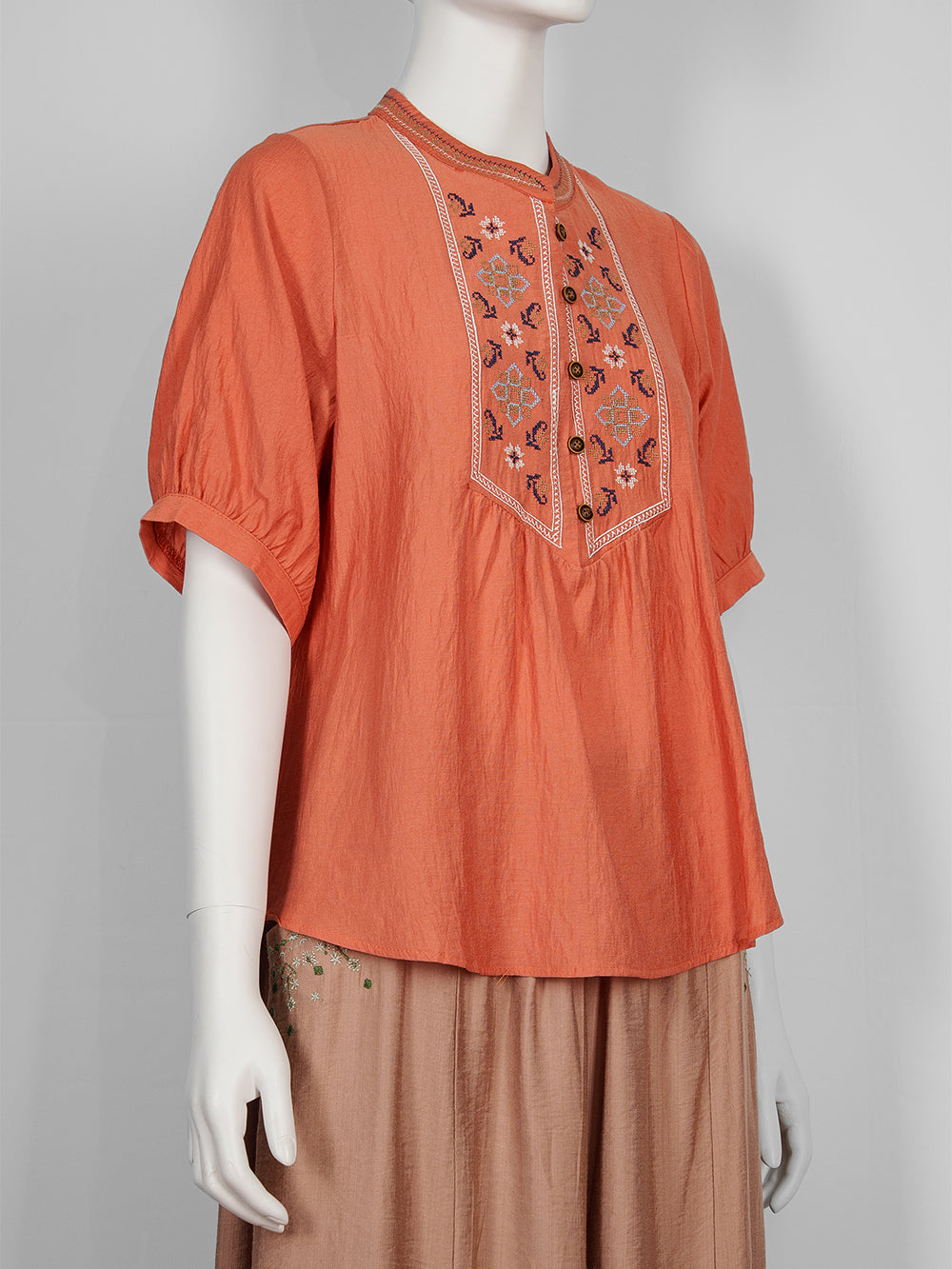 Folk Motif Embroidered Blouse