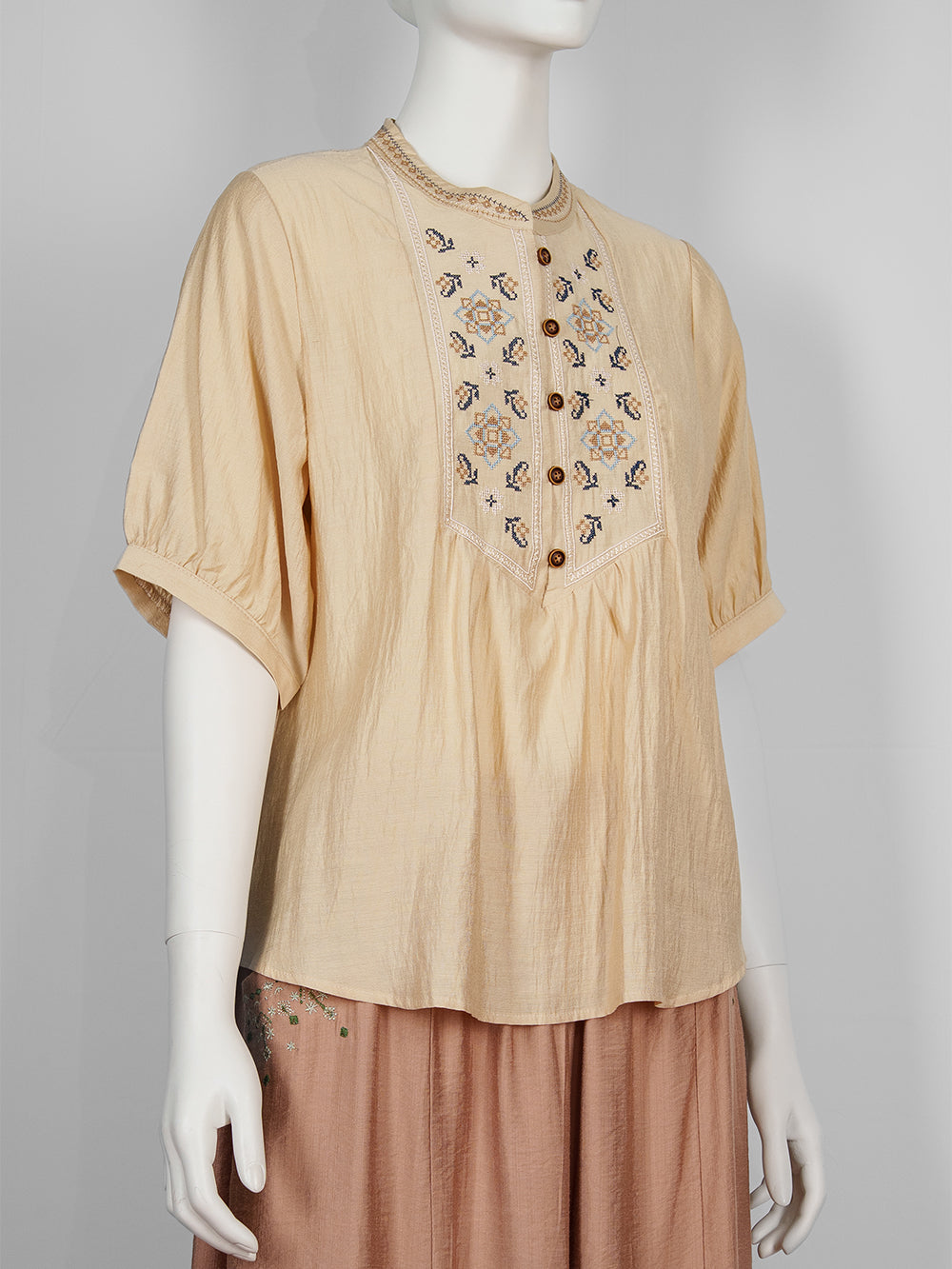 Folk Motif Embroidered Blouse