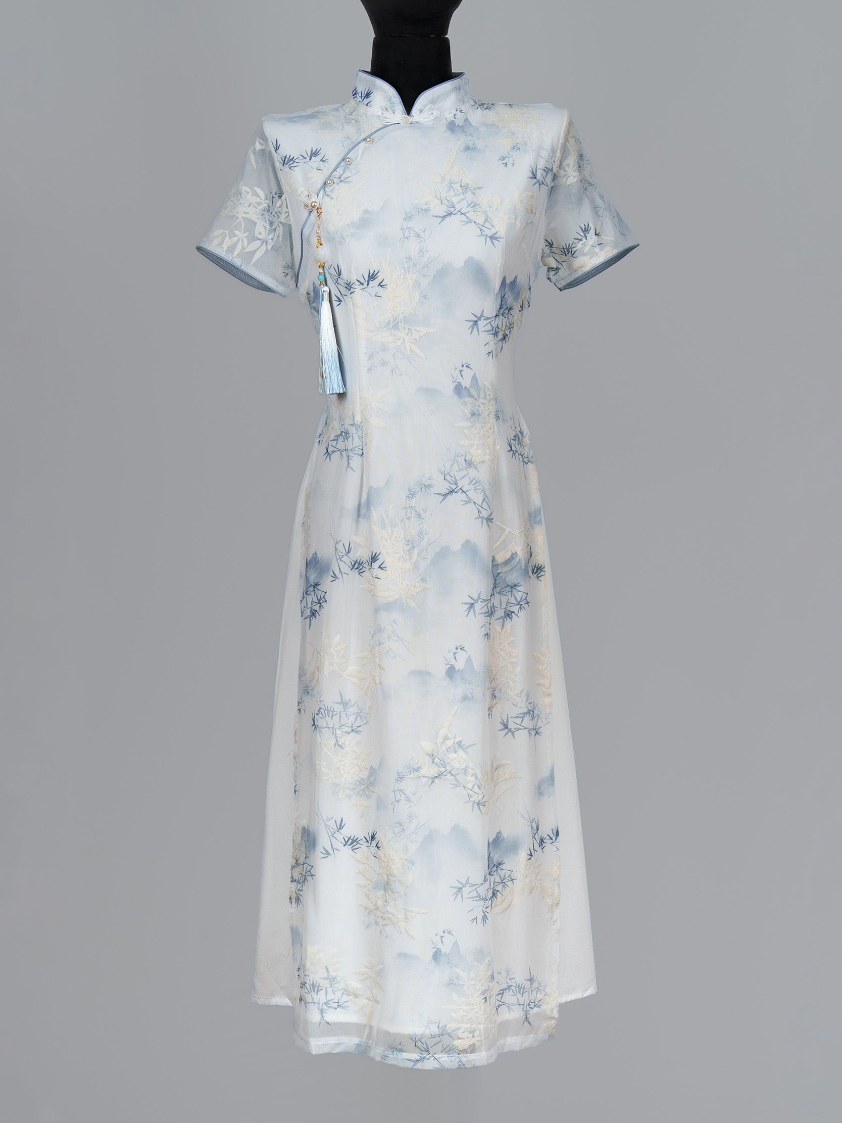 Women’s Misty Bamboo Landscape Cheongsam