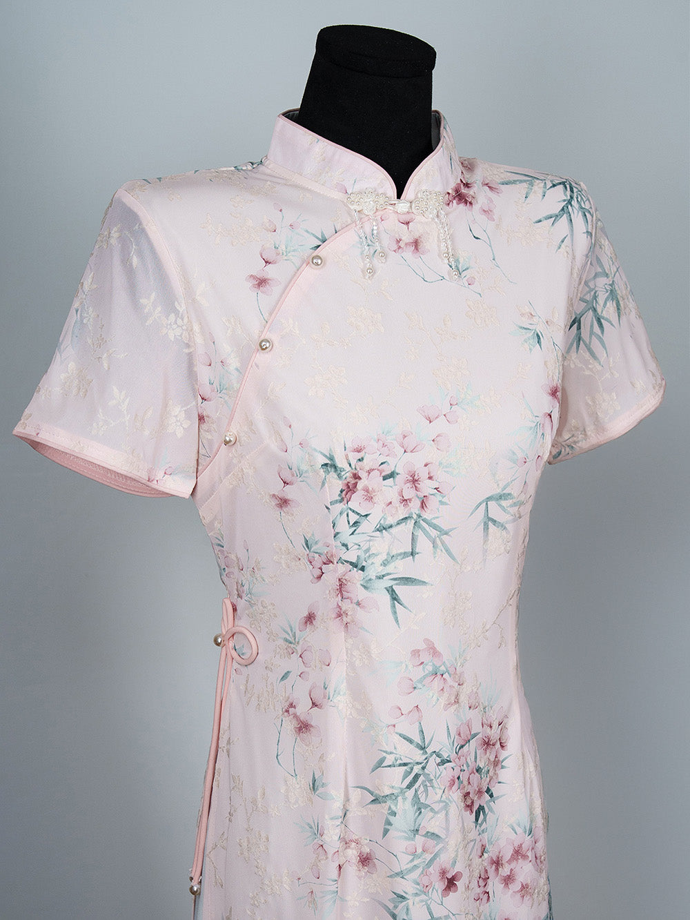 Women’s Pink Blossom Bamboo Cheongsam