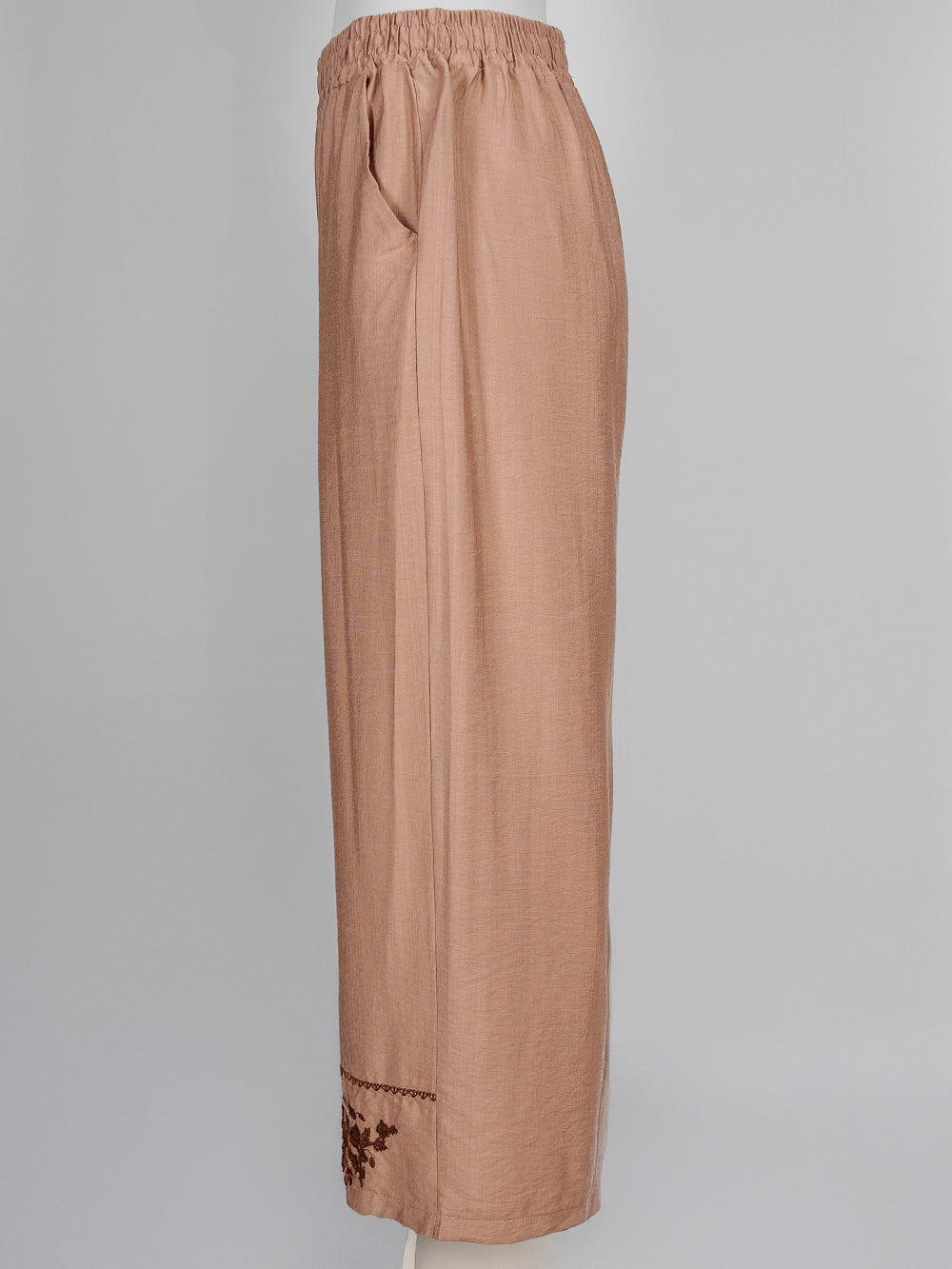 Floral Embroidered Cropped Pants