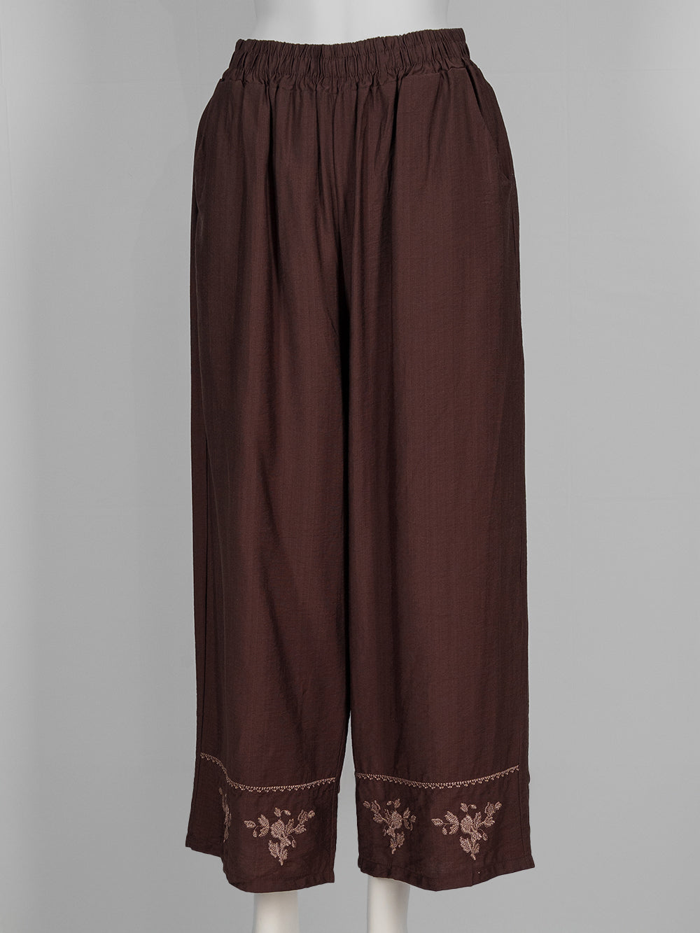 Floral Embroidered Cropped Pants