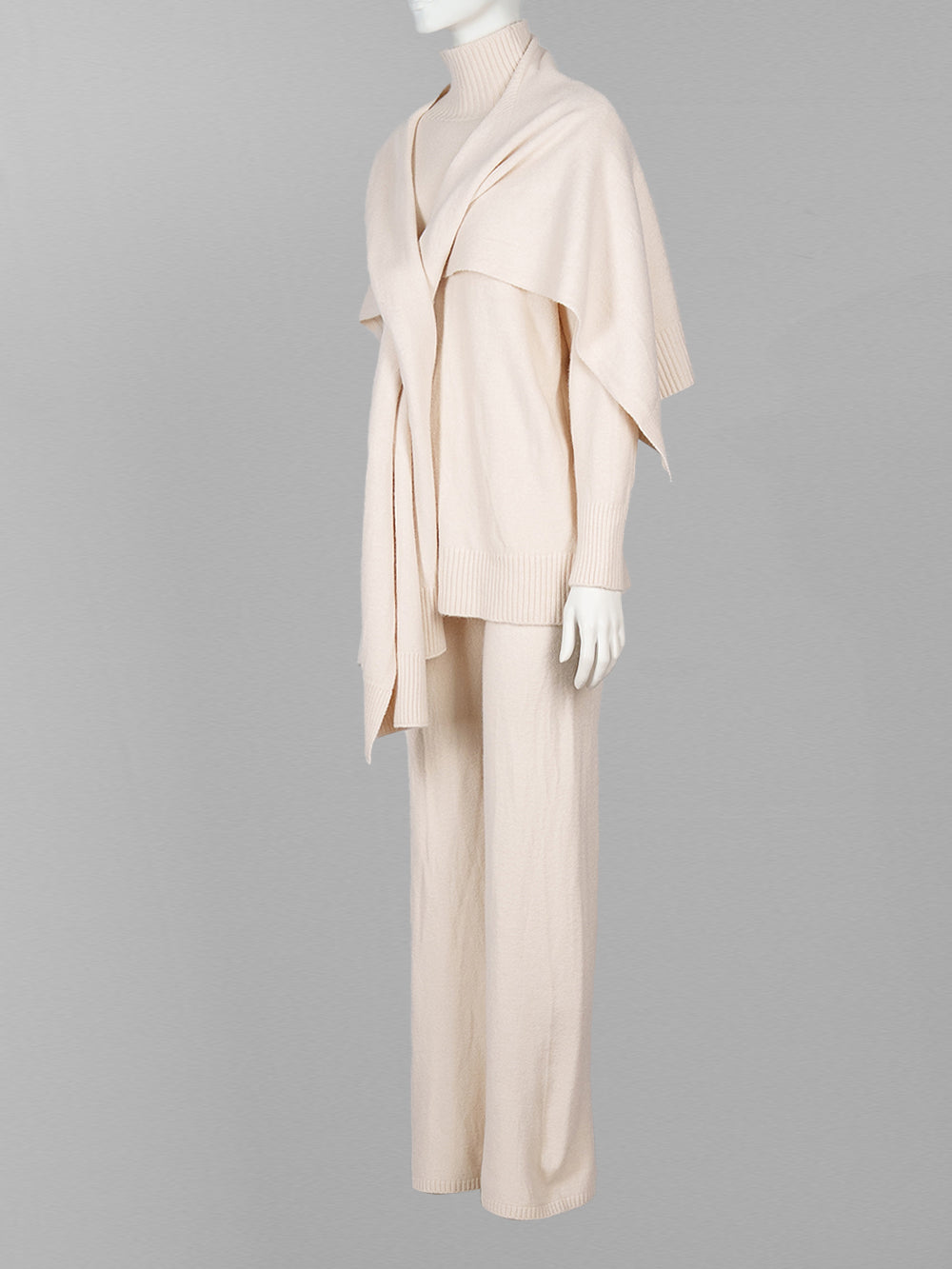 Casie Knitted Warm Outfit