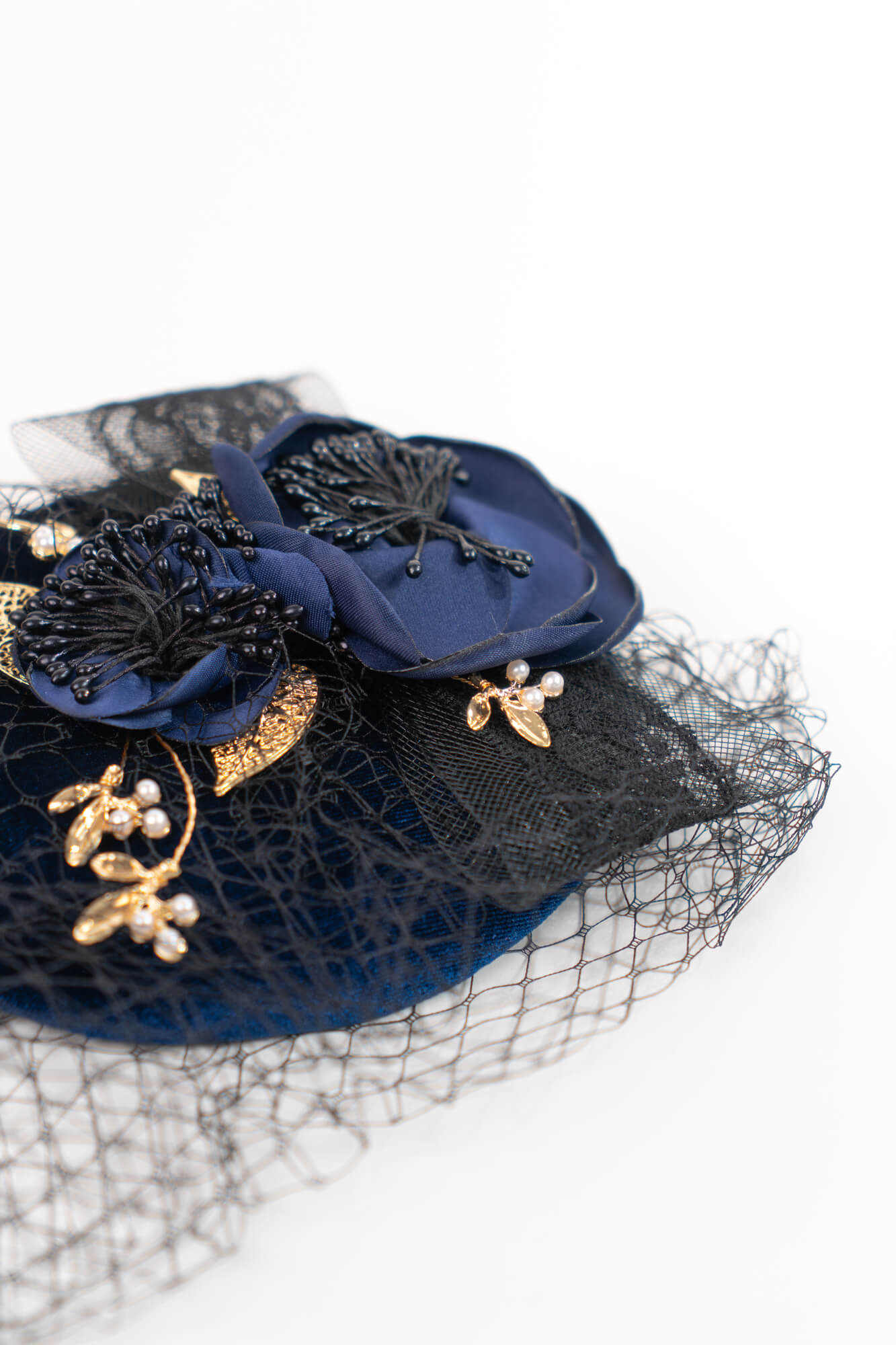 Stylish British Vintage Fascinator Hat