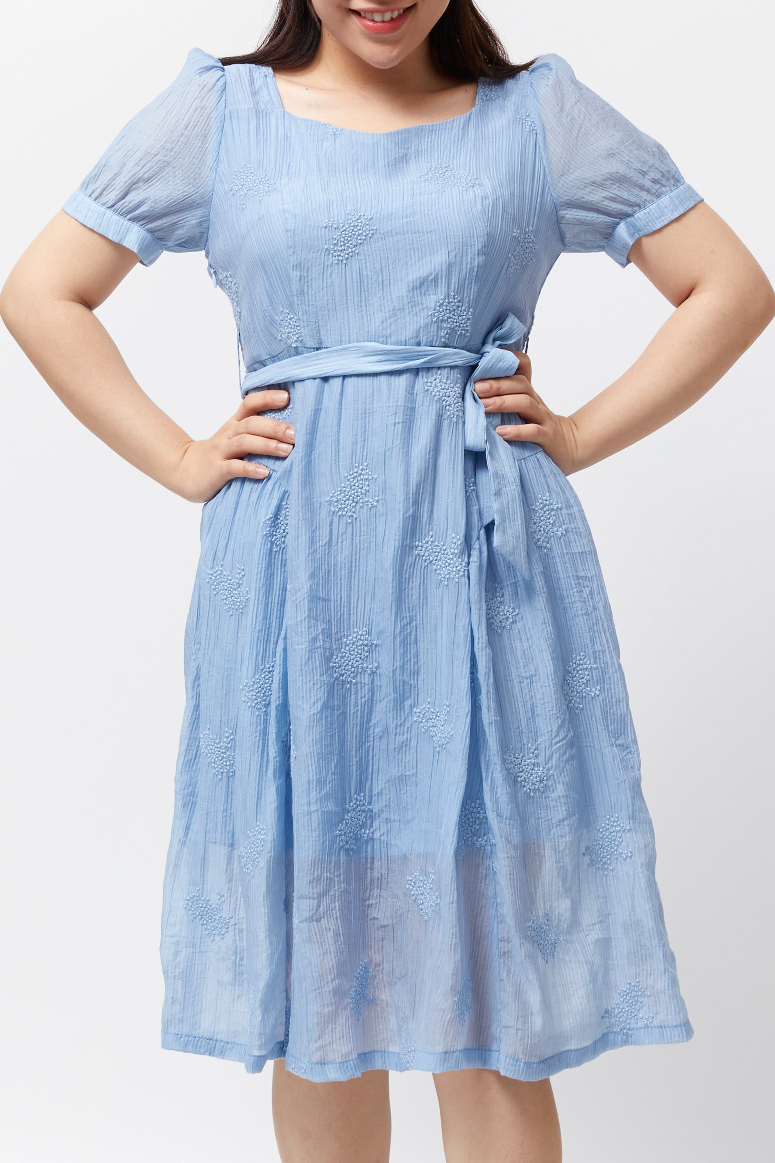 Women's Crinkle Dobby Dress (Koolkutela Blue)