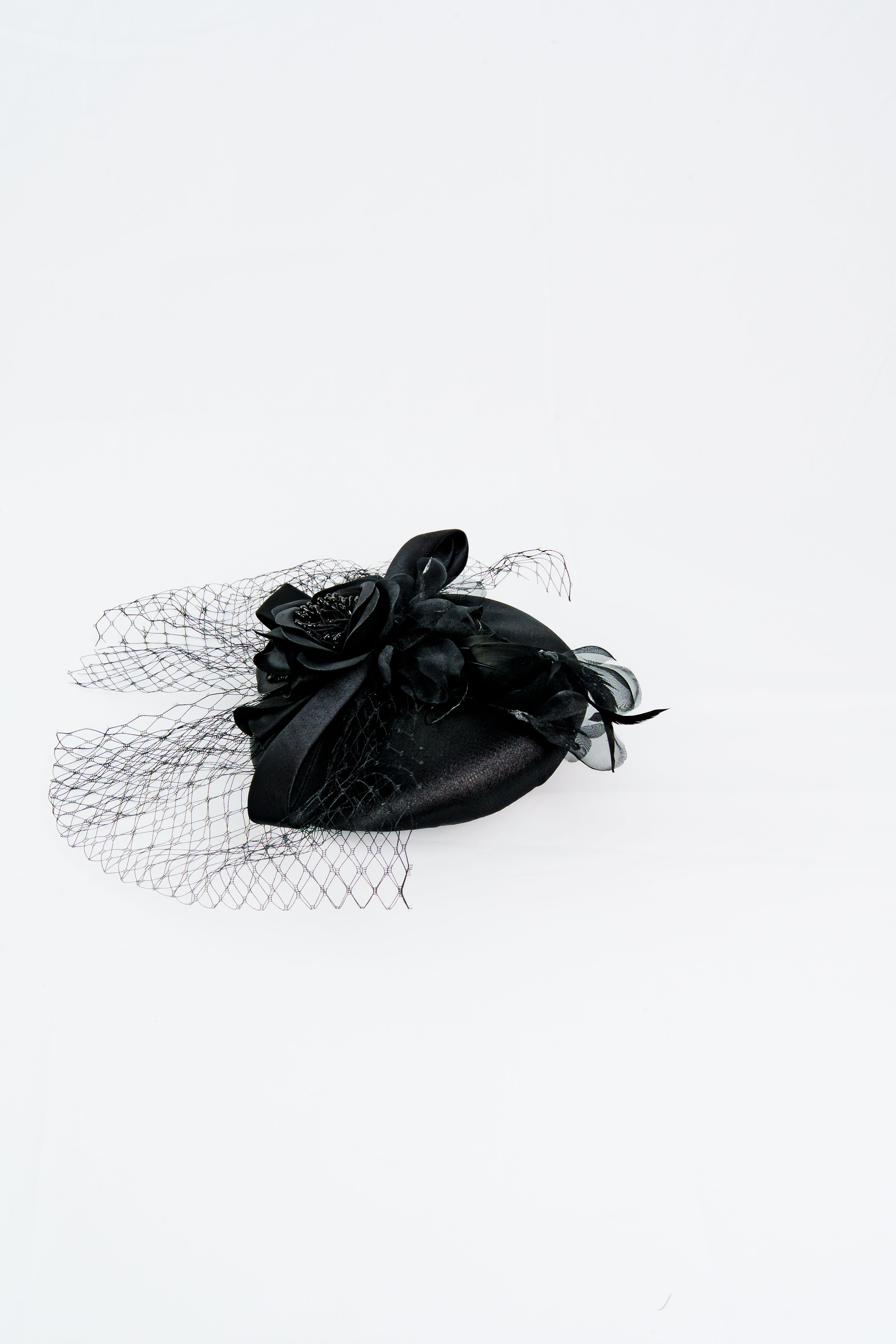 Ribbon & Feathers Fascinator Hat