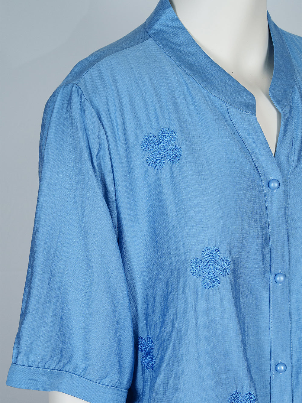 Bloom Dot Embroidered Blouse