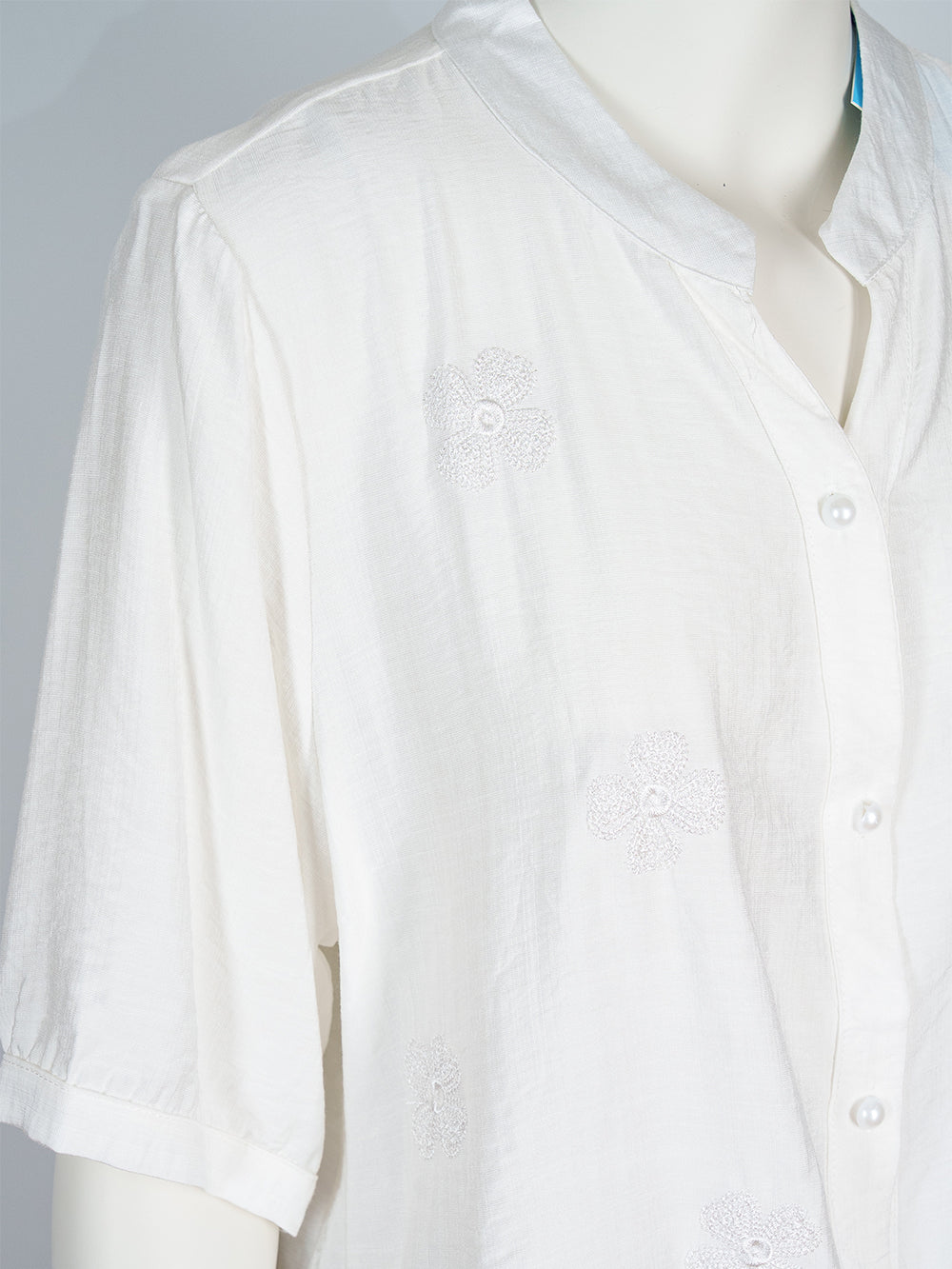 Bloom Dot Embroidered Blouse