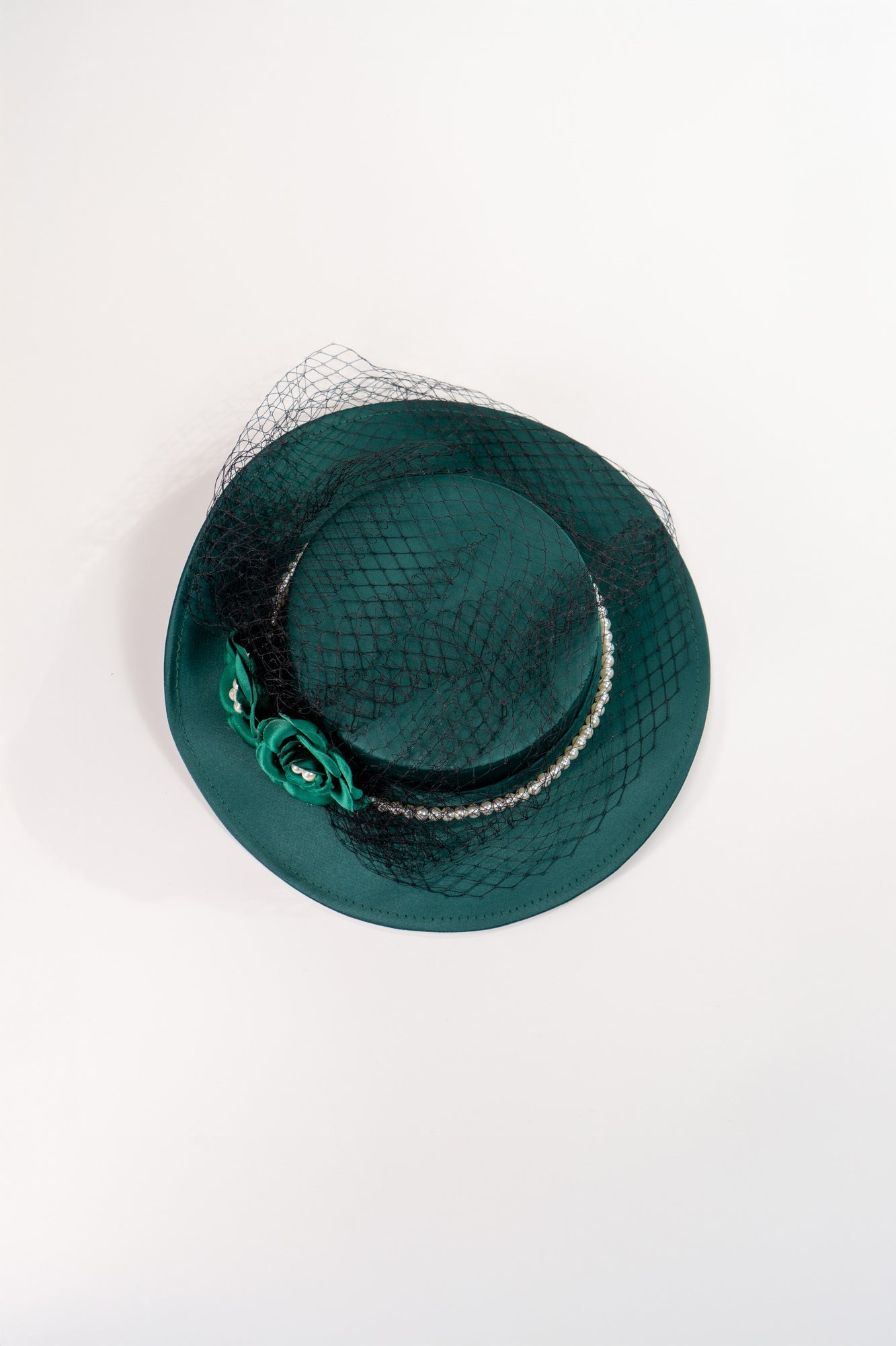 Boater Hat with Pearls & Flowers