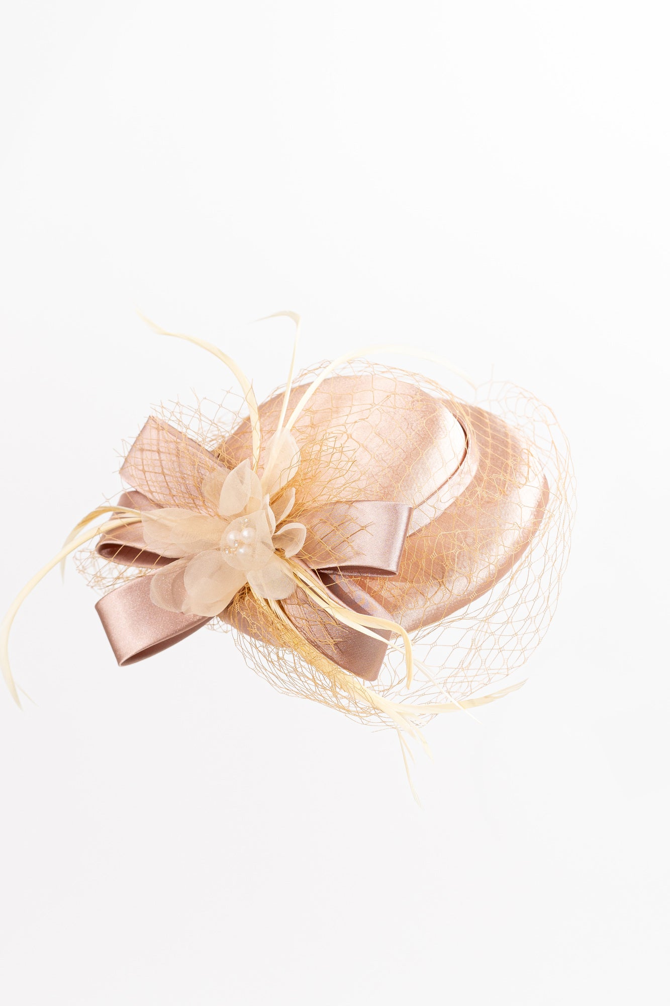 Delicate Pearls & Feathers Hat