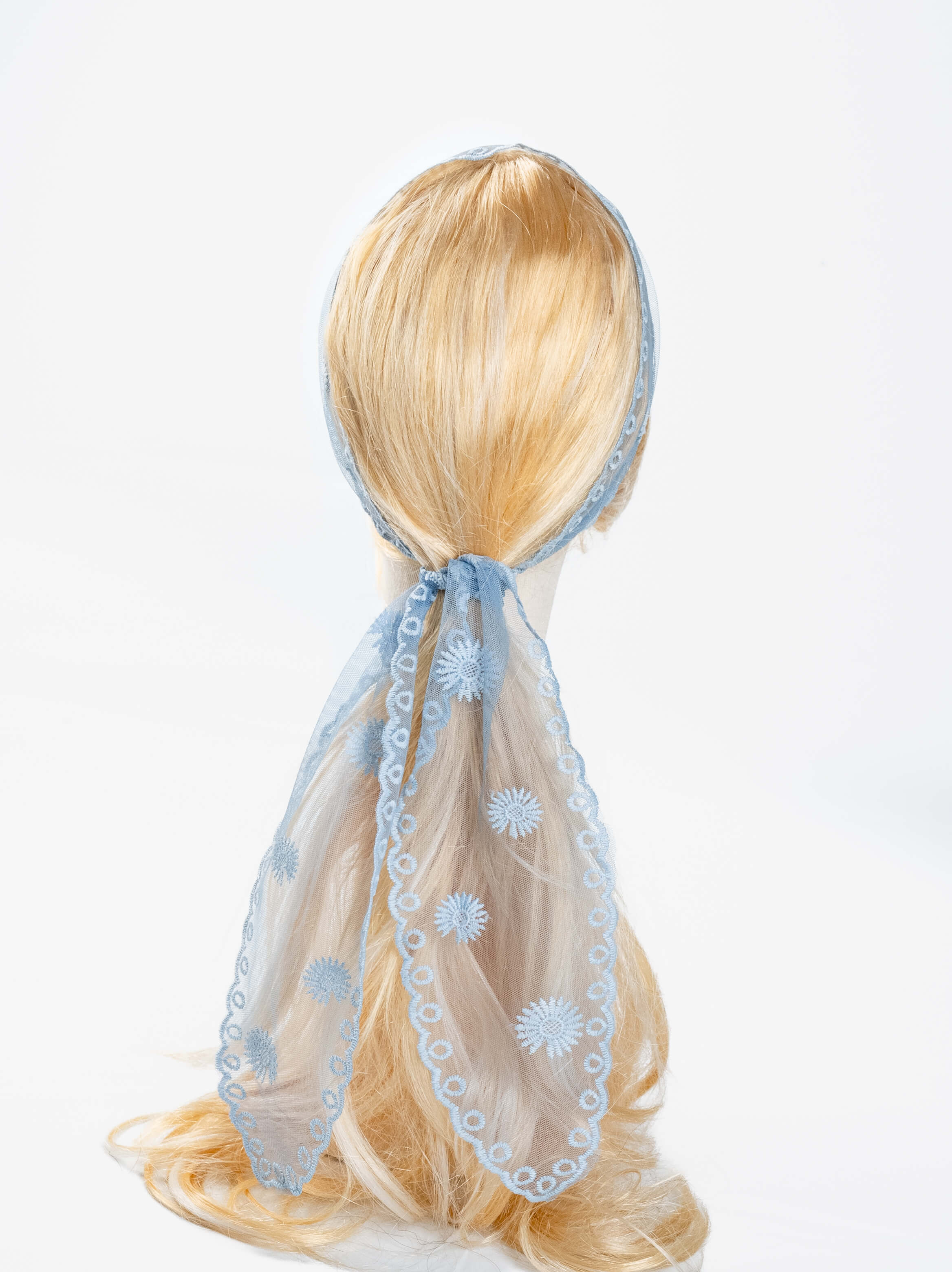 Daisy Loop Slim Veil Scarf