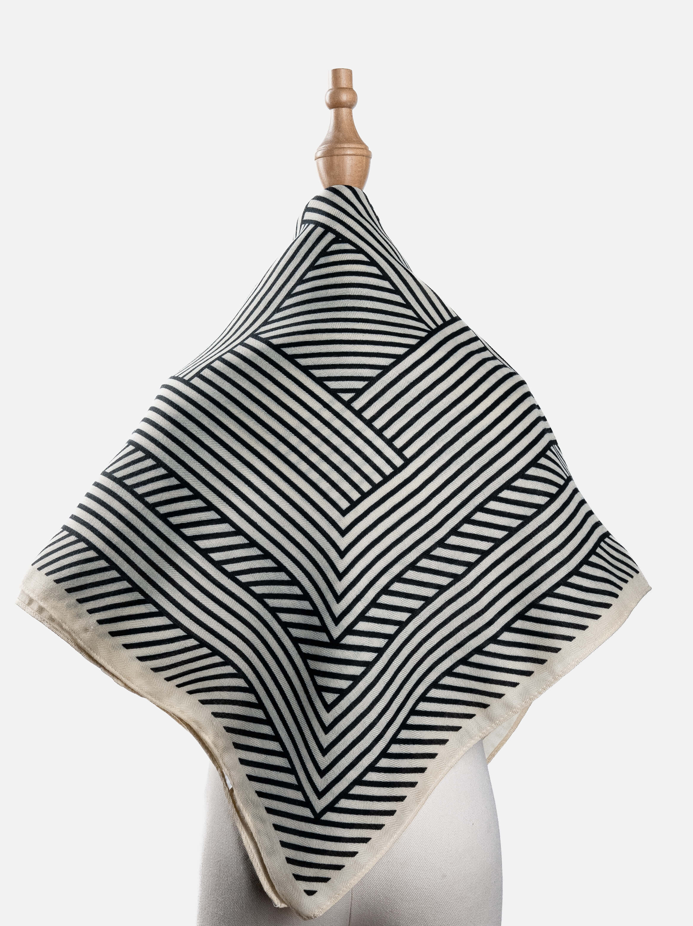 Geometric Maze Stripe Scarf