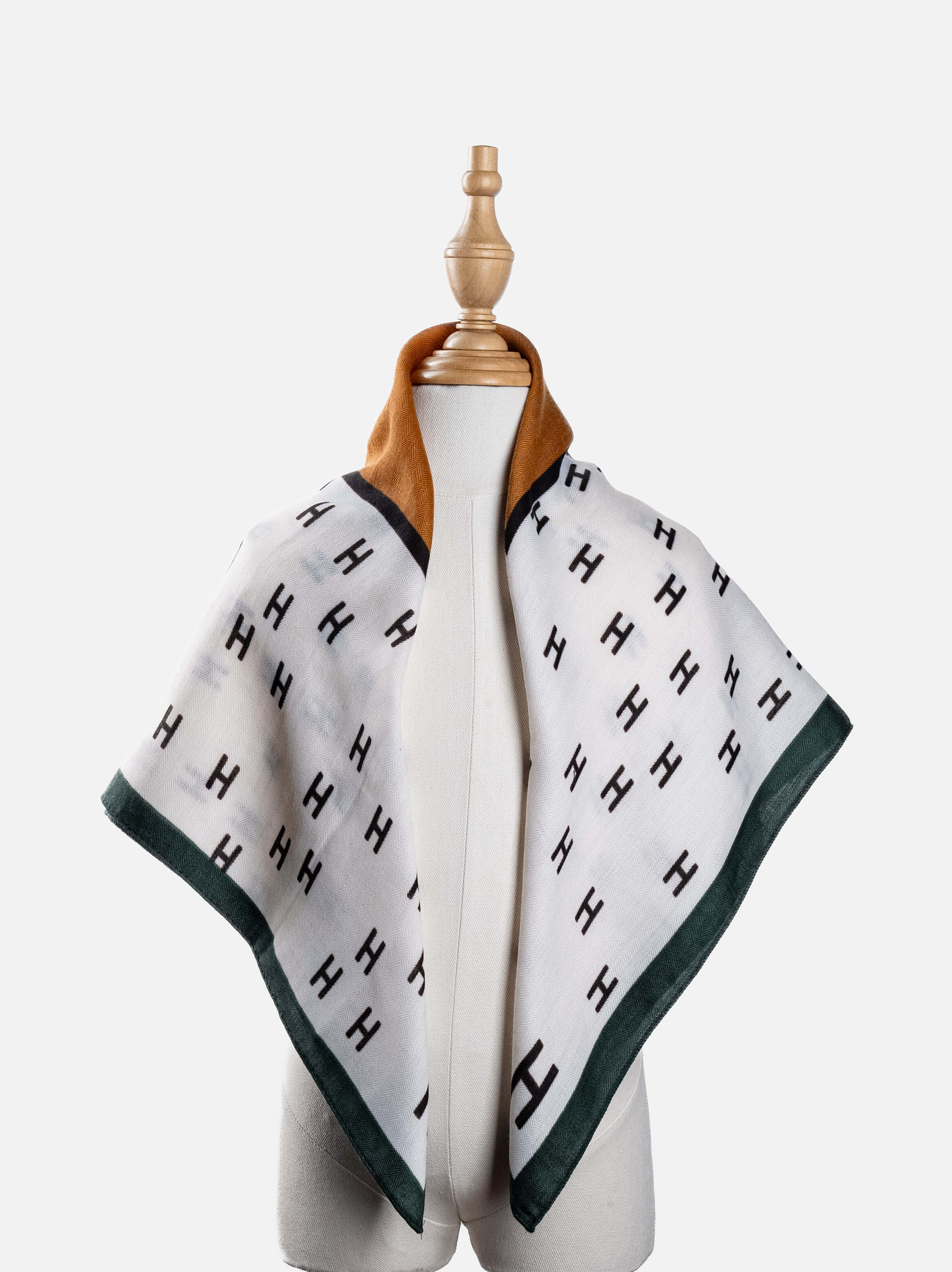 Monogram Center Frame Scarf