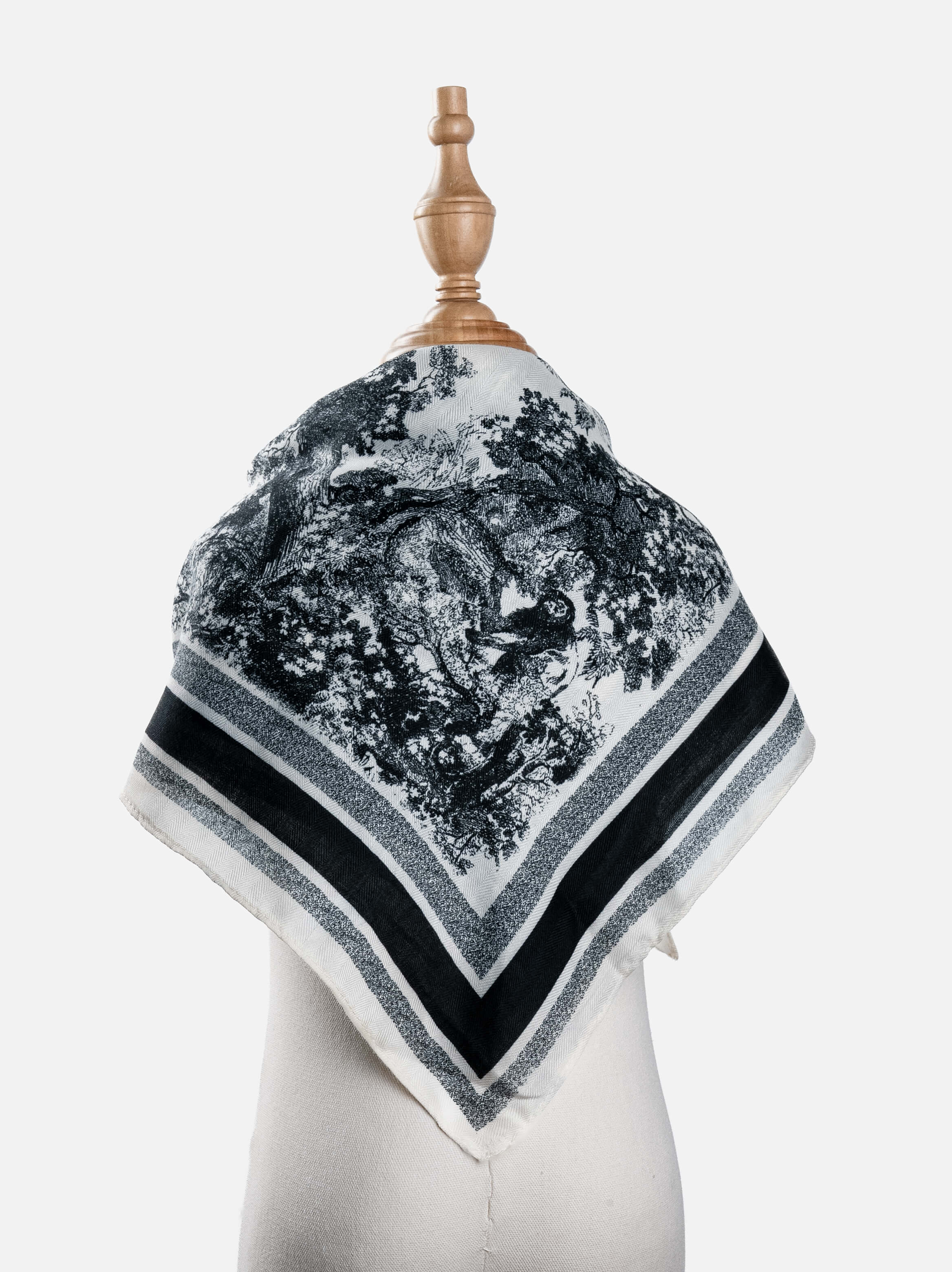 Forest Etching Border Scarf