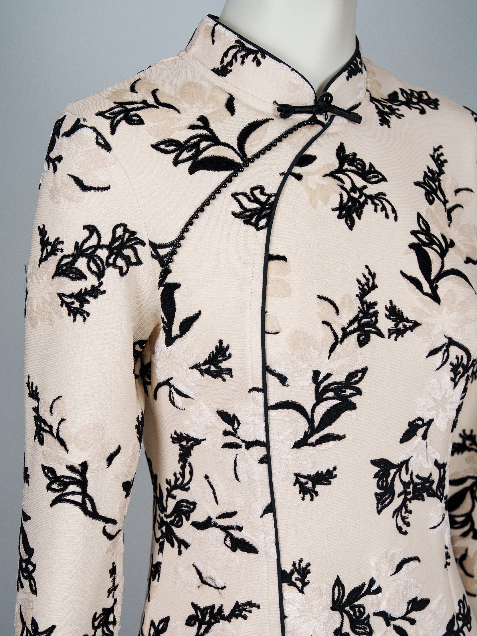 Women’s White Pine Embroidered Cheongsam