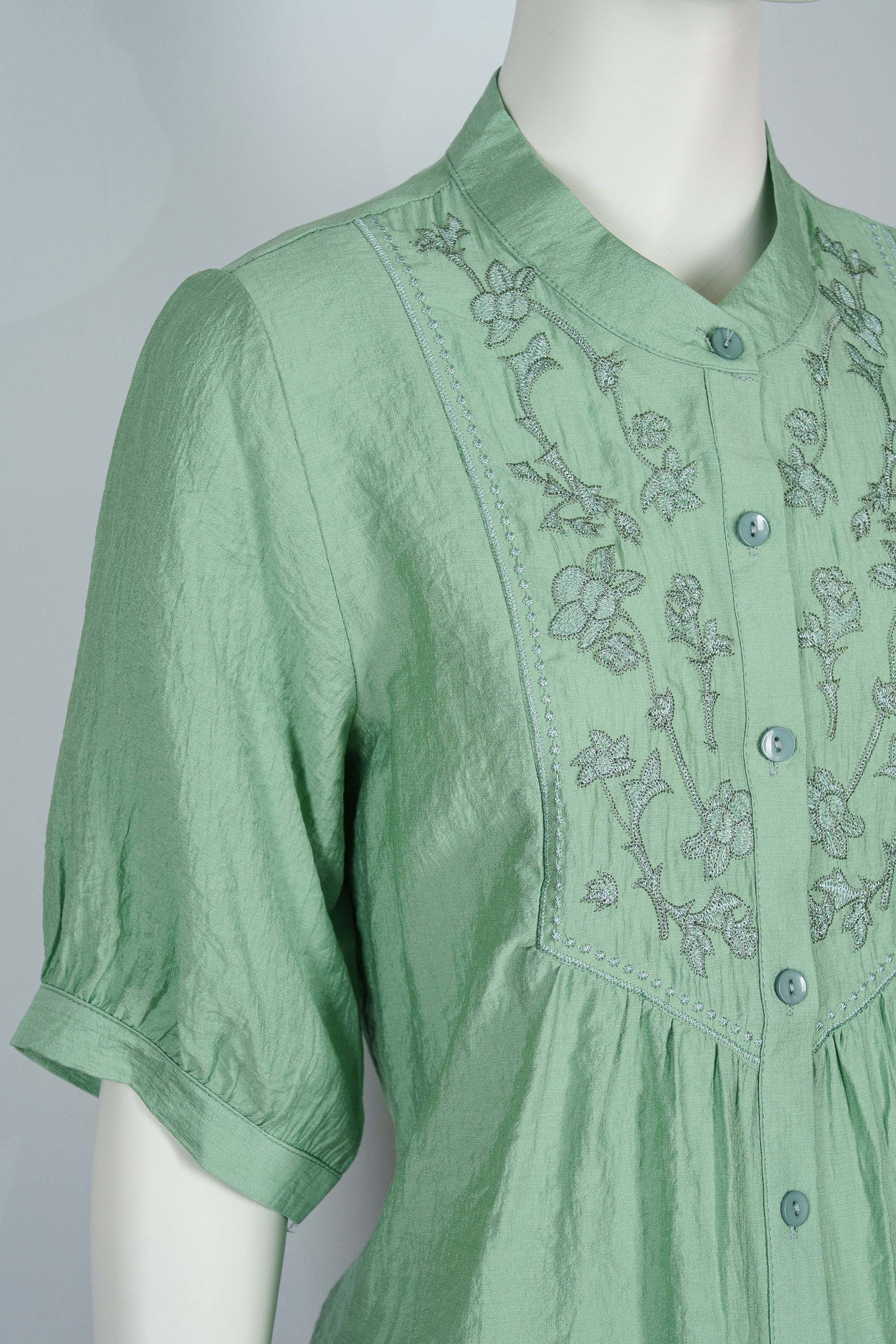 Botanic Embroidered Blouse
