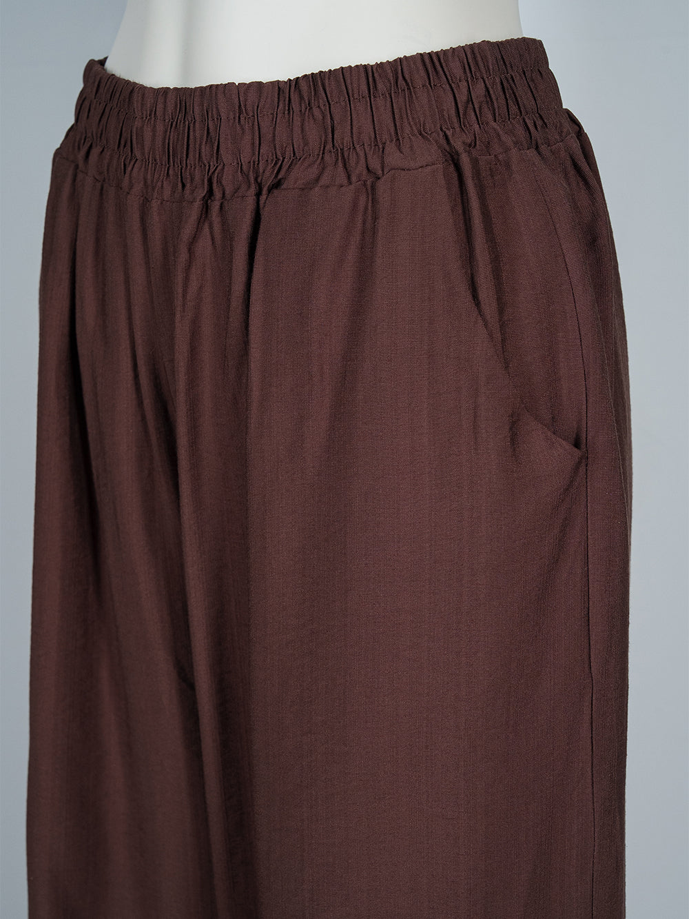 Floral Embroidered Cropped Pants