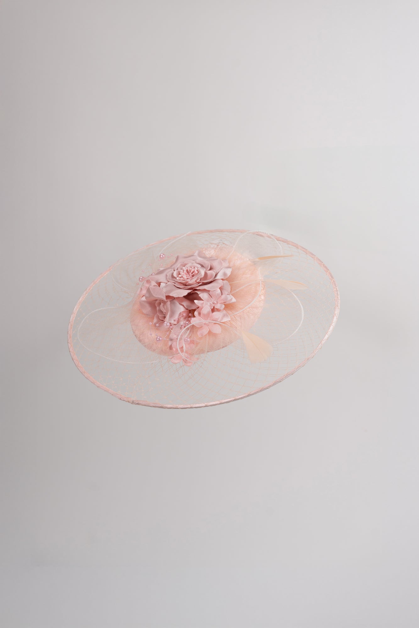 Mesh Fascinator with Centre Flower